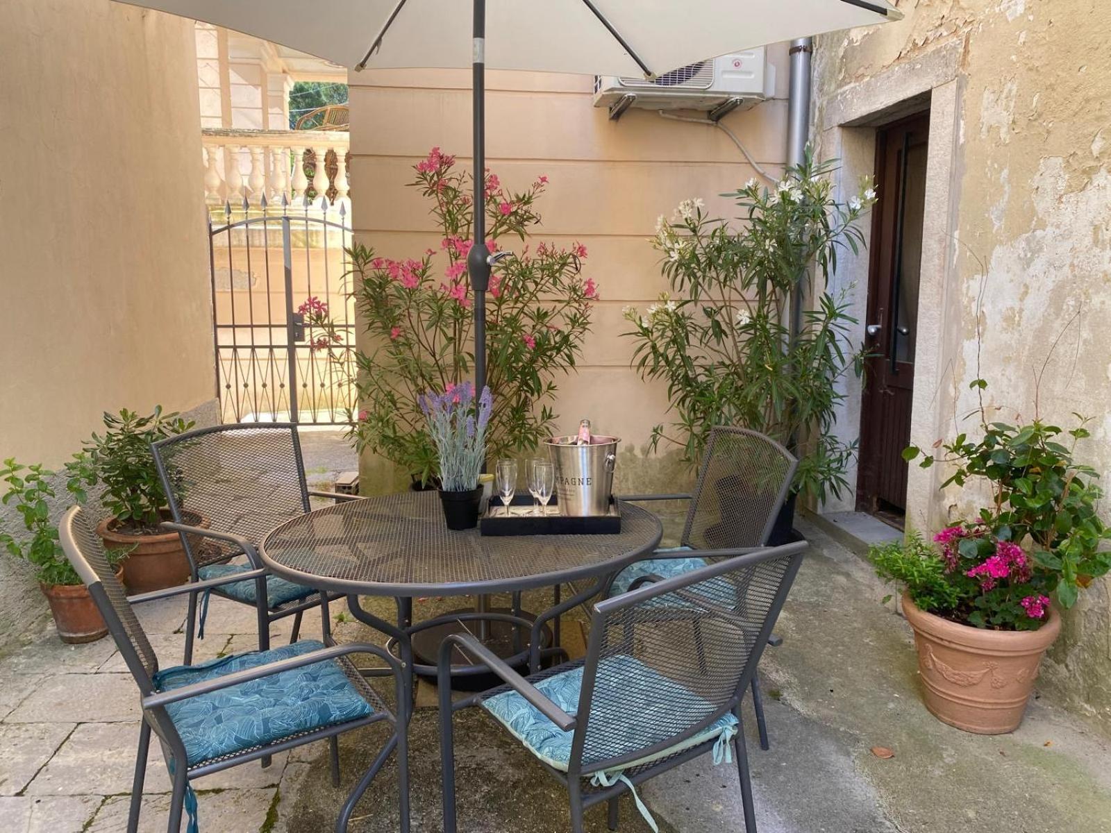 Apartment Mirna - What You See Is What You Get Abbazia Esterno foto